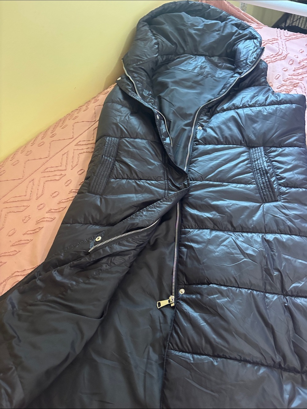 SHEIN Black Quilted Hooded Long Puffer Coat